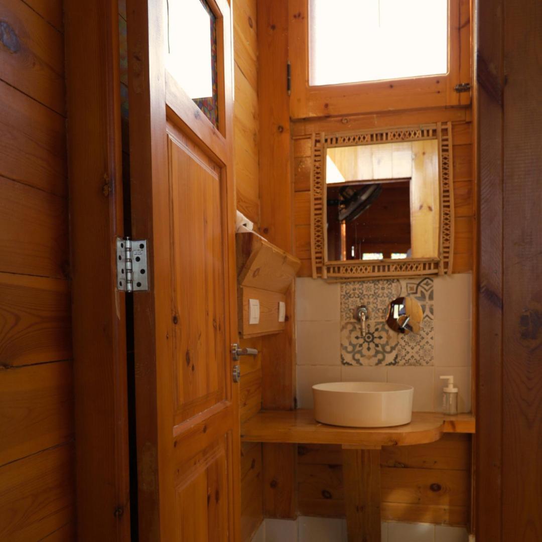 Northern Lake Lodge Izbat Ilyas Екстер'єр фото